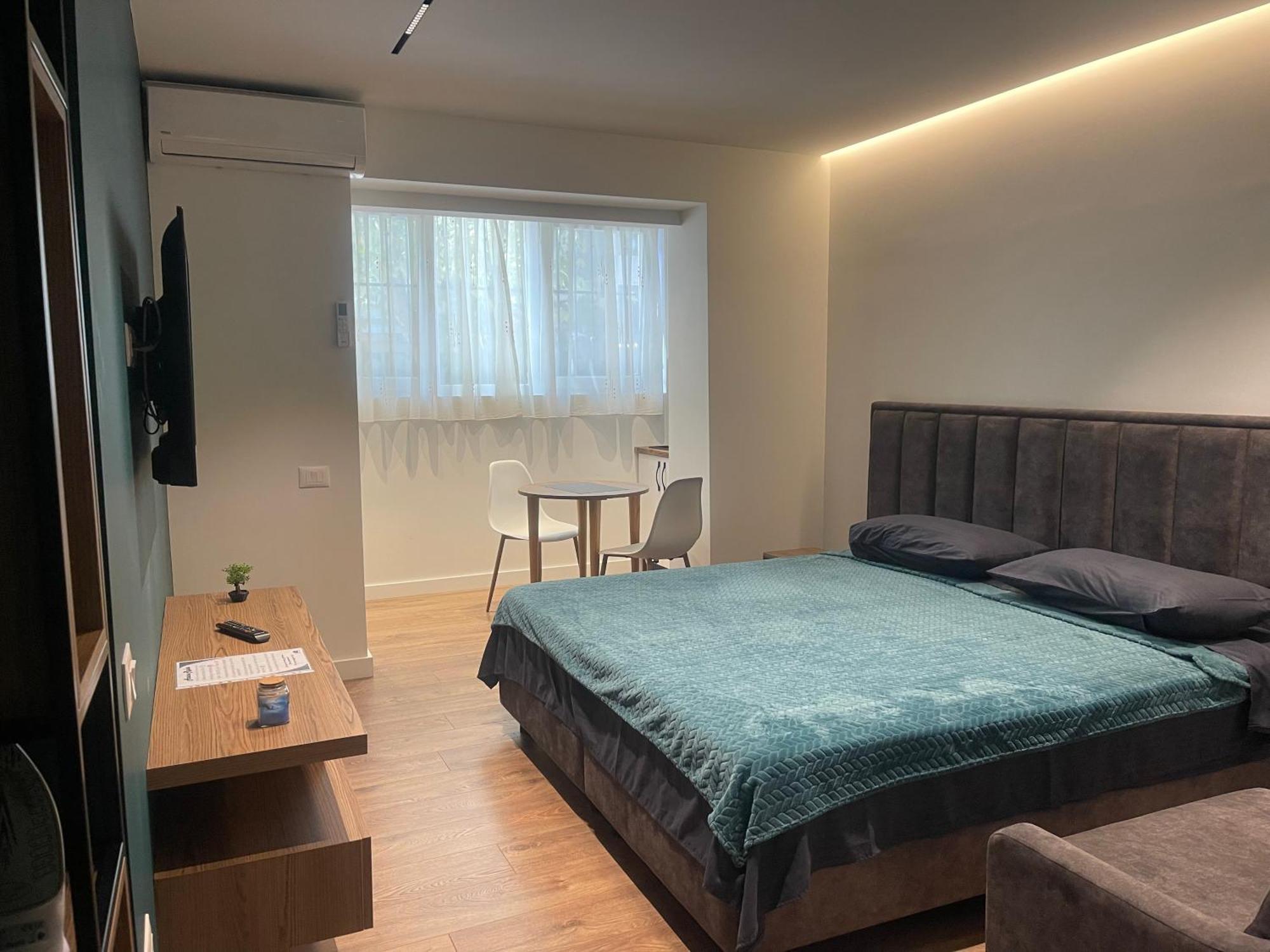 Downtown Studio Apartments Tiranë Ngoại thất bức ảnh